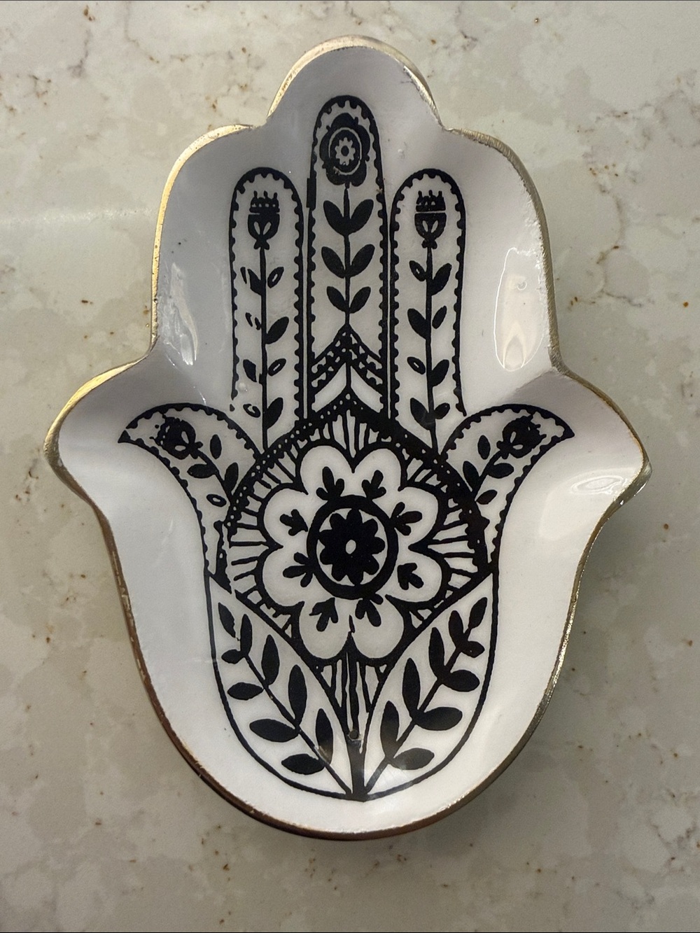 Hand-Painted Hamsa Decorative Dish – White with Black Motif